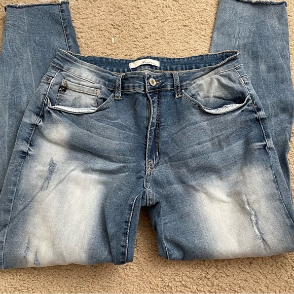 KanCan jeans, light wash - Picture 4 of 10